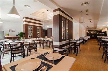 Montgo Hotel